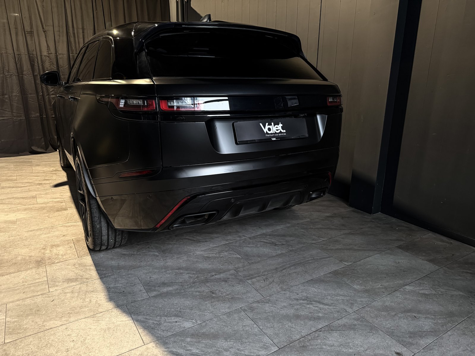 LAND ROVER Range Rover Velar R-Dynamic D 300 Automatic* FULL, Diesel, Second hand / Used, Automatic - 7