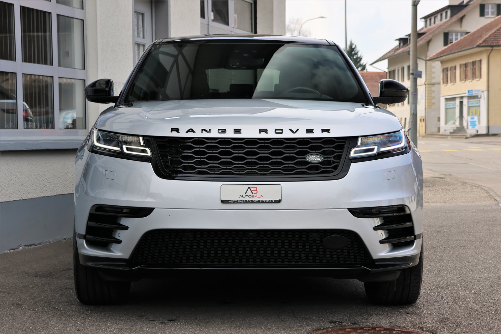 LAND ROVER Range Rover Velar P 250 Automatic, Benzin, Occasion / Gebraucht, Automatik - 2