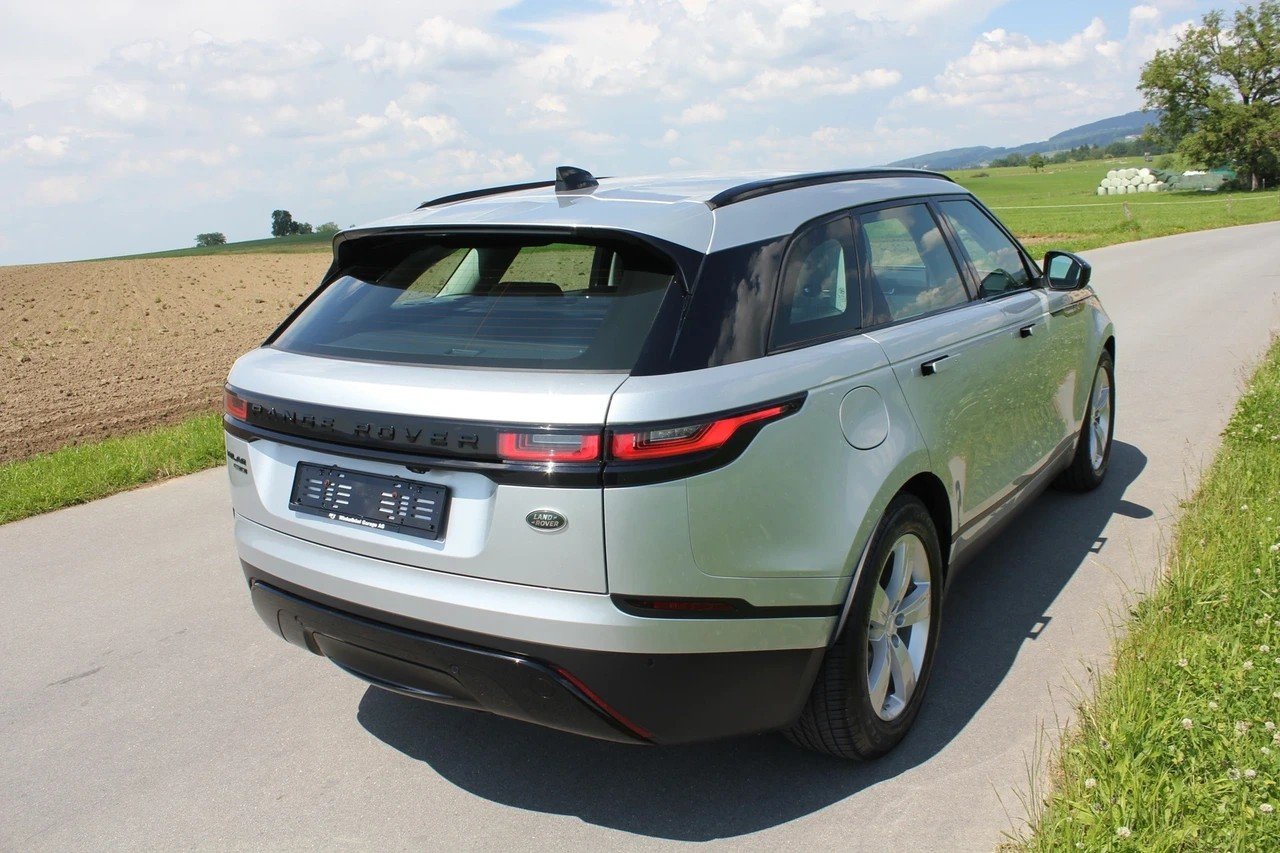 LAND ROVER Range Rover Velar R-Dynamic D 300 S Automatic mit, Diesel, Occasion / Gebraucht, Automatik - 4