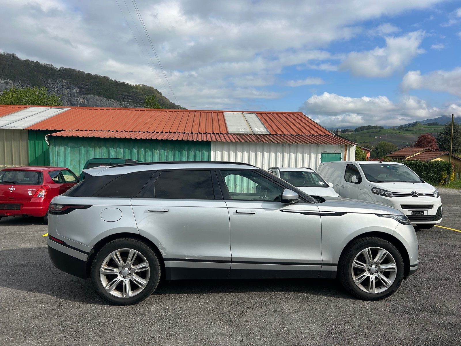 LAND ROVER Range Rover Velar D 240 SE Automatic, Diesel, Second hand / Used, Automatic - 6