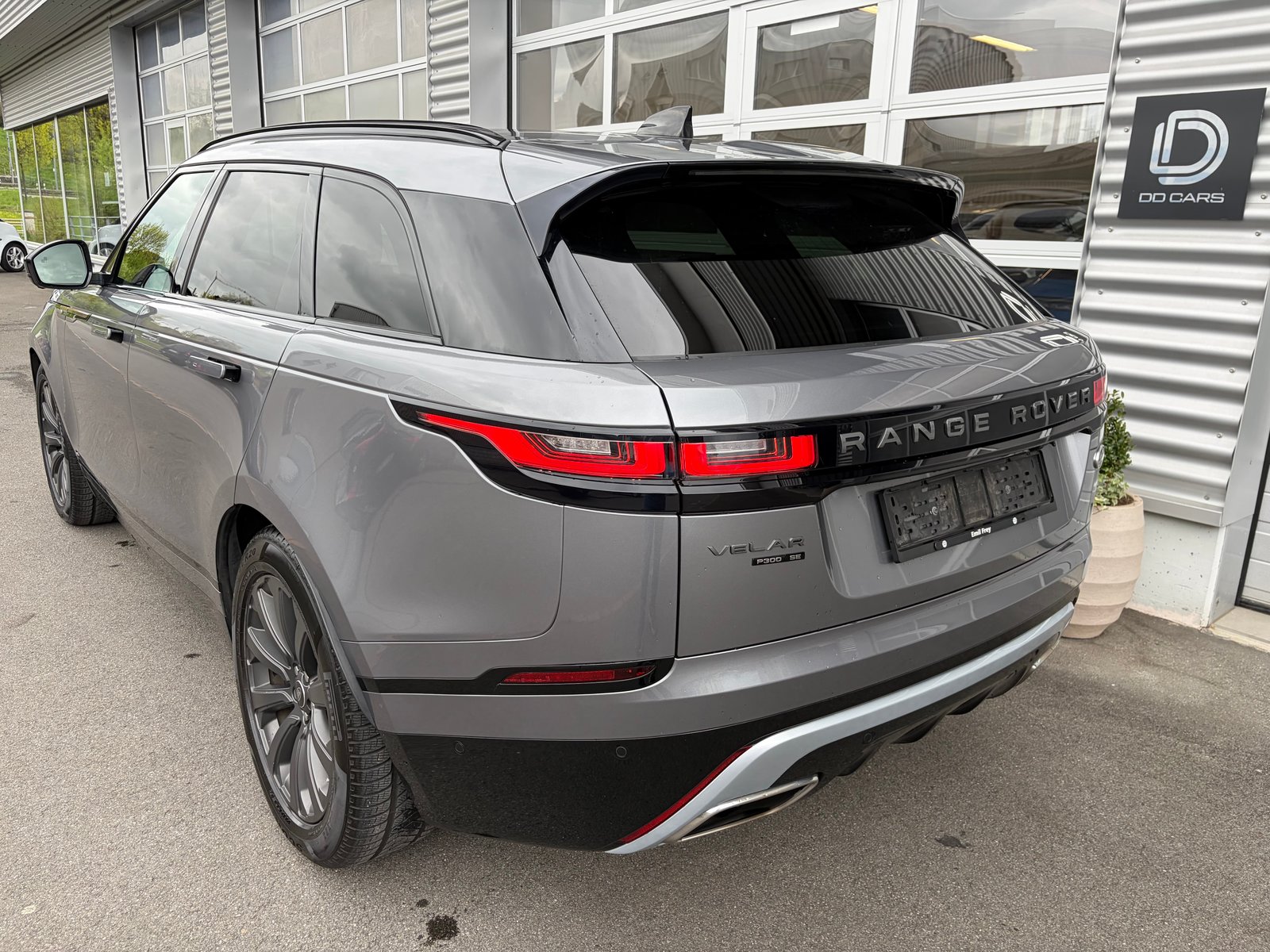 LAND ROVER Range Rover Velar R-Dynamic P 300 SE Automatic, Benzin, Occasion / Gebraucht, Automatik - 5