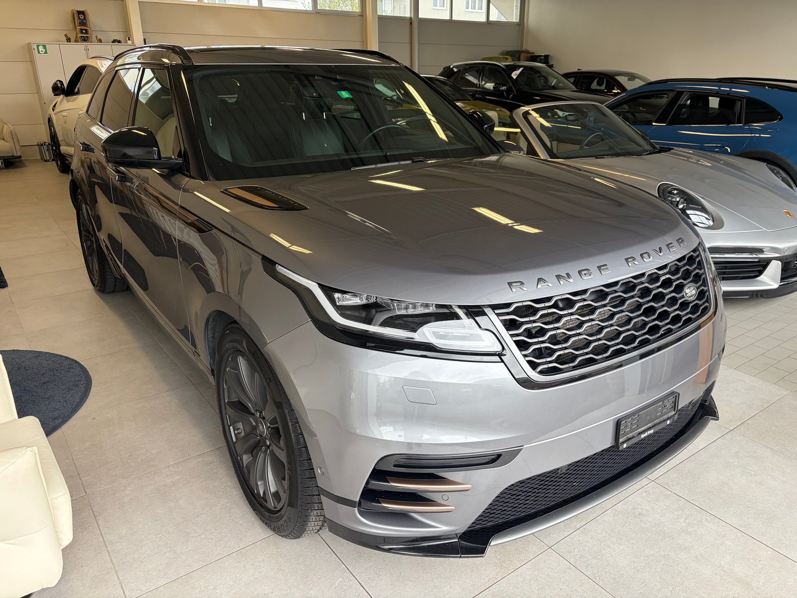 LAND ROVER Range Rover Velar R-Dynamic P 300 SE Automatic, Benzin, Occasion / Gebraucht, Automatik - 7