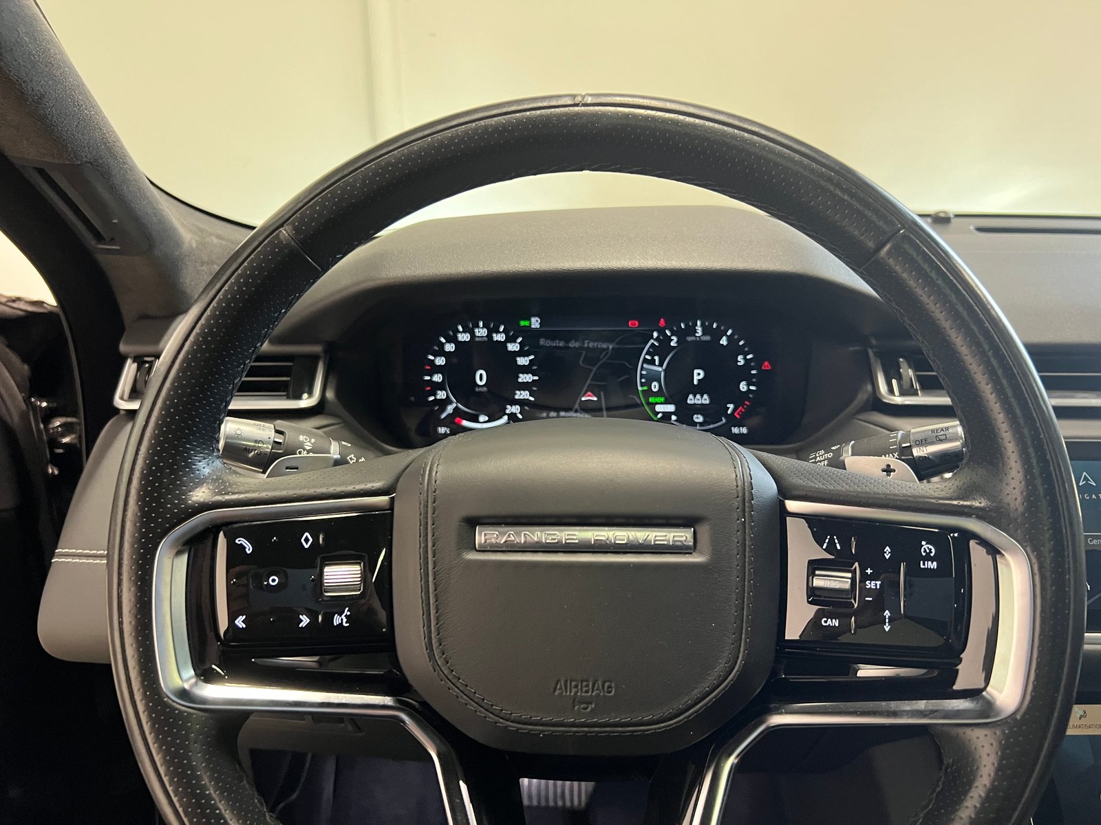 LAND ROVER Range Rover Velar 2.0 P400e R-Dynamic HSE, Hybride Rechargeable Essence/Électricité, Occasion / Utilisé, Automatique - 4