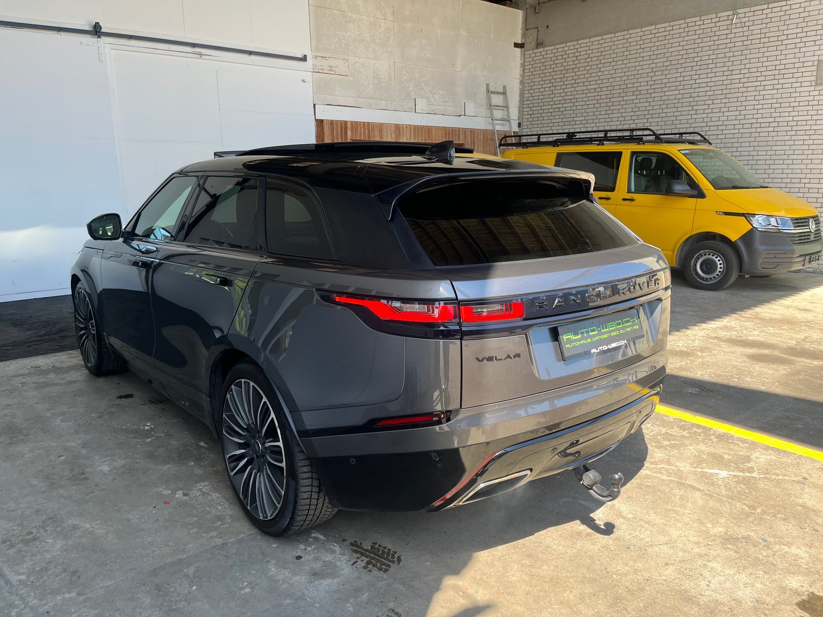 LAND ROVER Range Rover Velar R-Dynamic D 300 HSE Automatic, Diesel, Occasion / Gebraucht, Automatik - 4