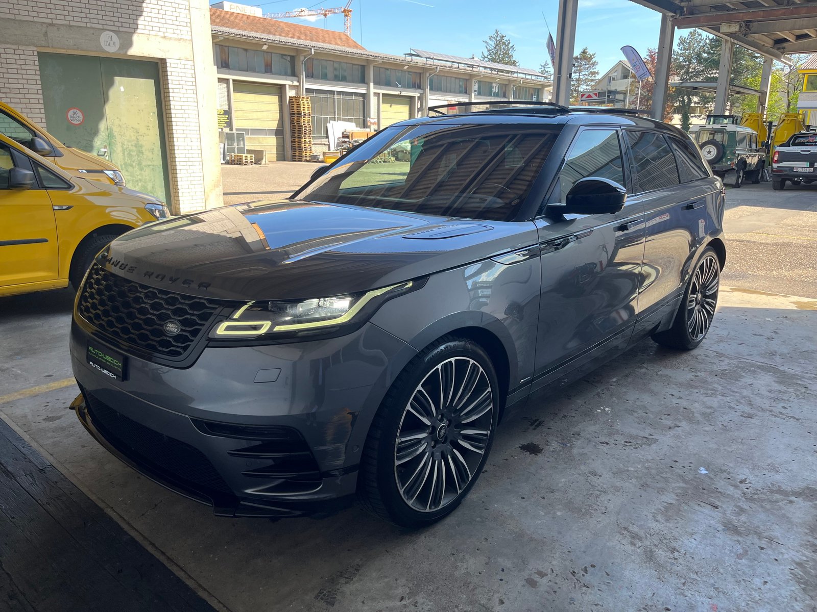 LAND ROVER Range Rover Velar R-Dynamic D 300 HSE Automatic, Diesel, Occasion / Gebraucht, Automatik - 5
