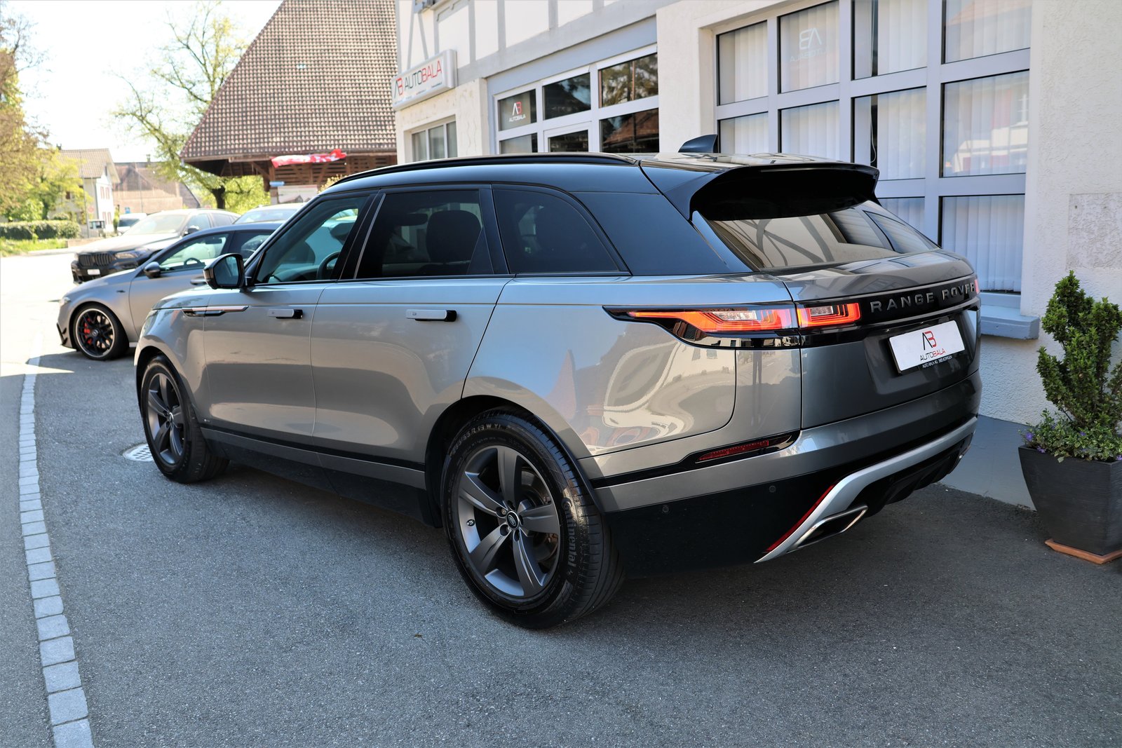 LAND ROVER Range Rover Velar R-Dynamic P 300 Automatic, Petrol, Second hand / Used, Automatic - 6