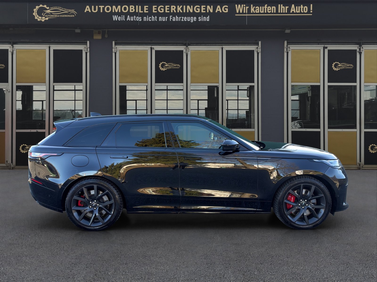 LAND ROVER Range Rover Velar SV Autobiography Dyn. Edition A, Benzin, Occasion / Gebraucht, Automatik - 4