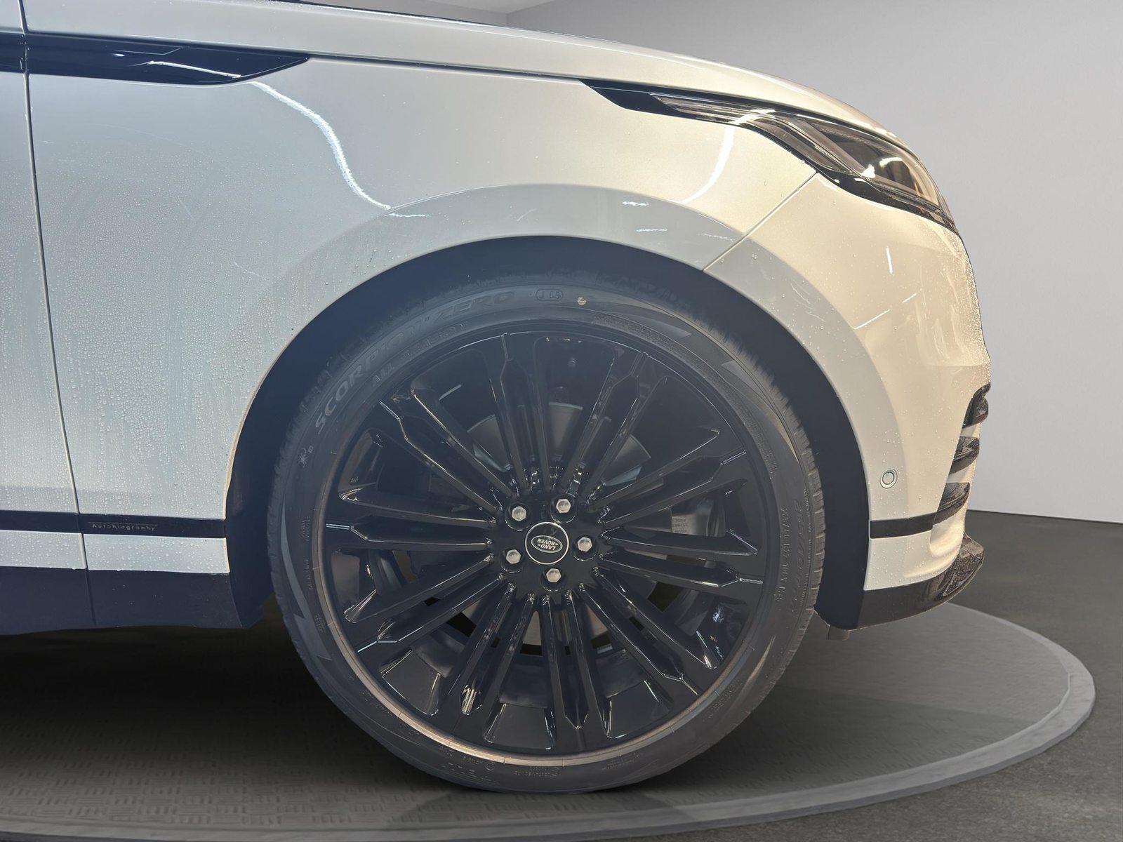 LAND ROVER Range Rover Velar 3.0 I6 Autobiography, Mild-Hybrid Petrol/Electric, Second hand / Used, Automatic - 7