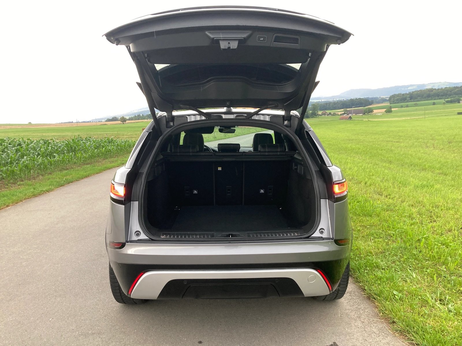 LAND ROVER Range Rover Velar P 250 S Automatic, Benzin, Occasion / Gebraucht, Automatik - 6