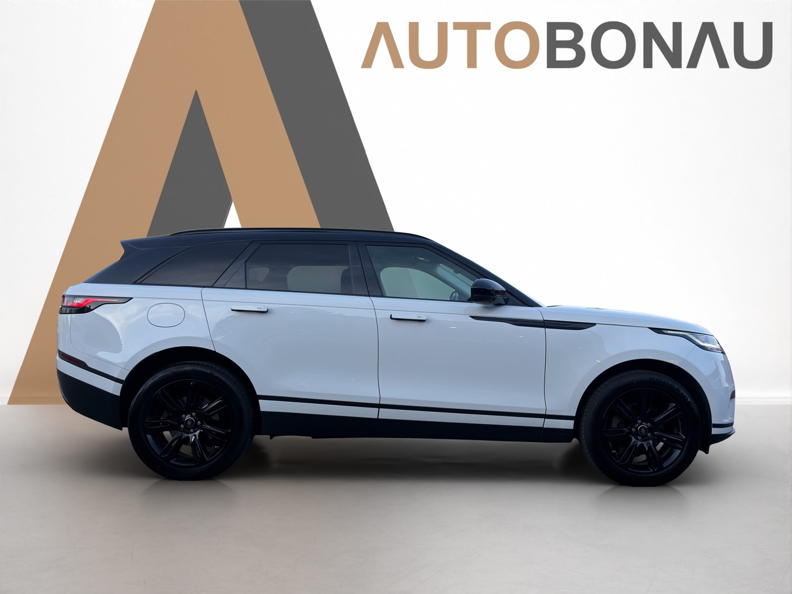 LAND ROVER Range Rover Velar 2.0 T R-Dynamic SE, Petrol, Second hand / Used, Automatic - 6