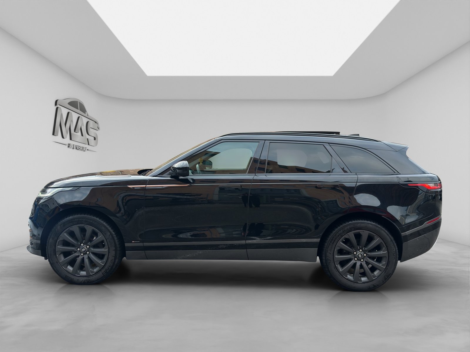 LAND ROVER Range Rover Velar R-Dynamic D 240 SE Automatic, Diesel, Second hand / Used, Automatic - 3