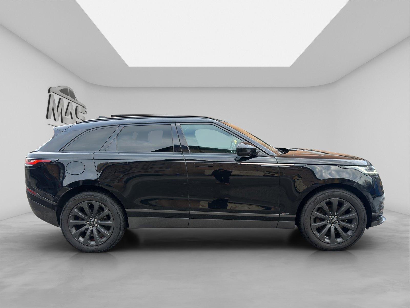 LAND ROVER Range Rover Velar R-Dynamic D 240 SE Automatic, Diesel, Second hand / Used, Automatic - 7