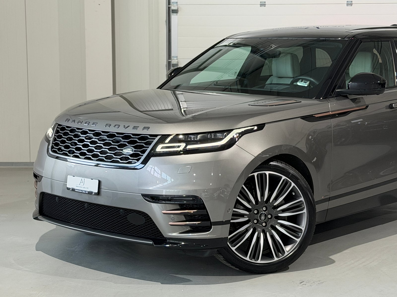 LAND ROVER Range Rover Velar R-Dynamic P 380 HSE Automatic, Petrol, Second hand / Used, Automatic - 2