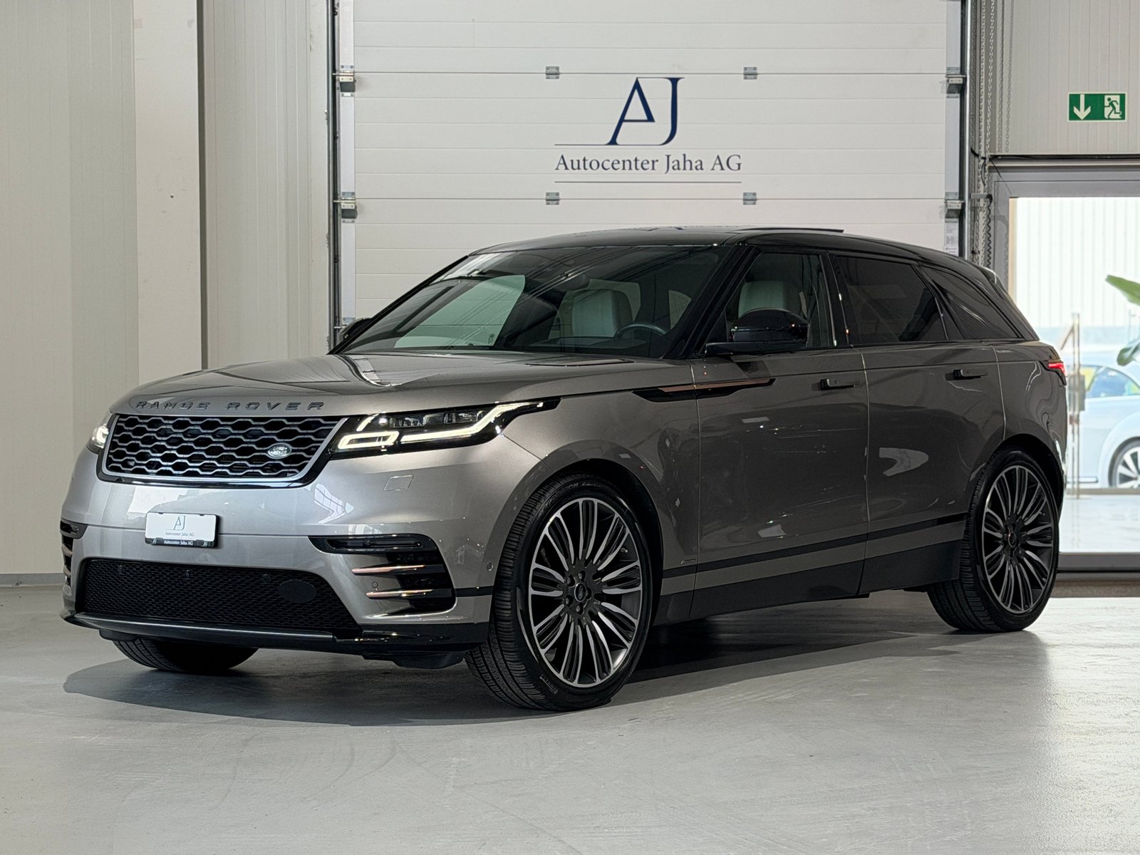 LAND ROVER Range Rover Velar R-Dynamic P 380 HSE Automatic, Petrol, Second hand / Used, Automatic - 3