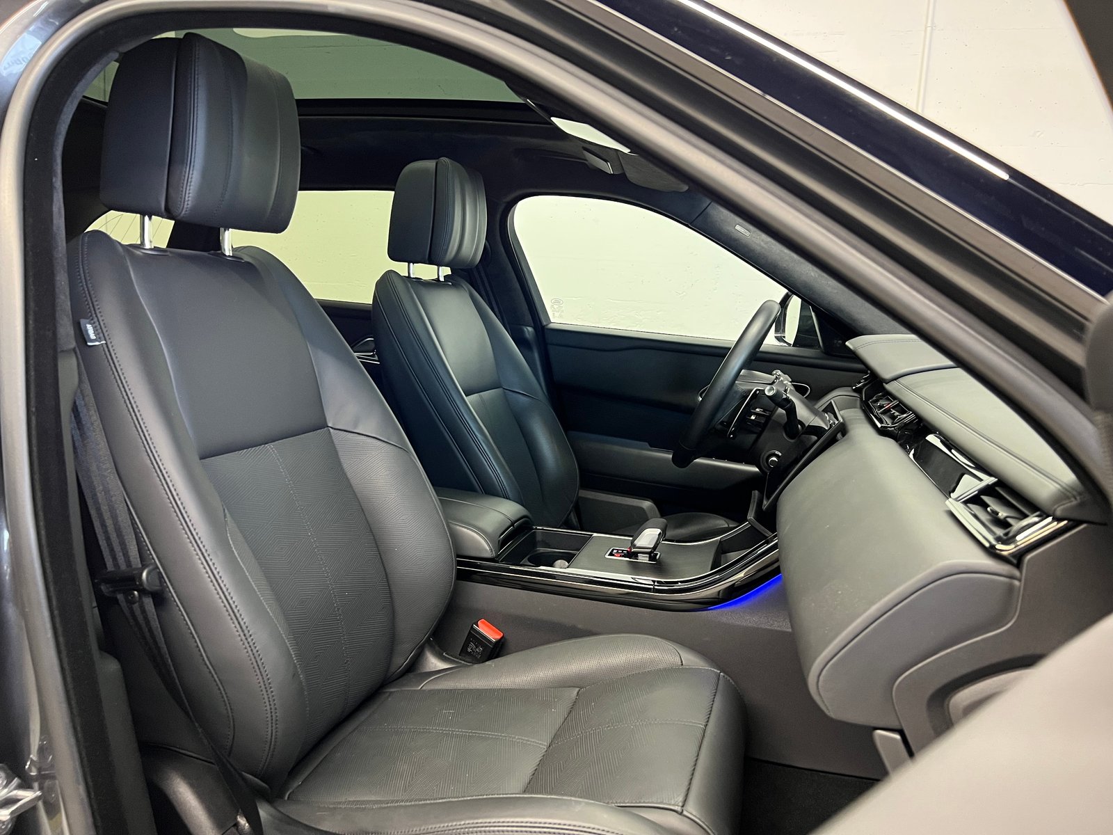 LAND ROVER Range Rover Velar 3.0 I6 Autobiography, Mild-Hybrid Benzin/Elektro, Occasion / Gebraucht, Automatik - 6