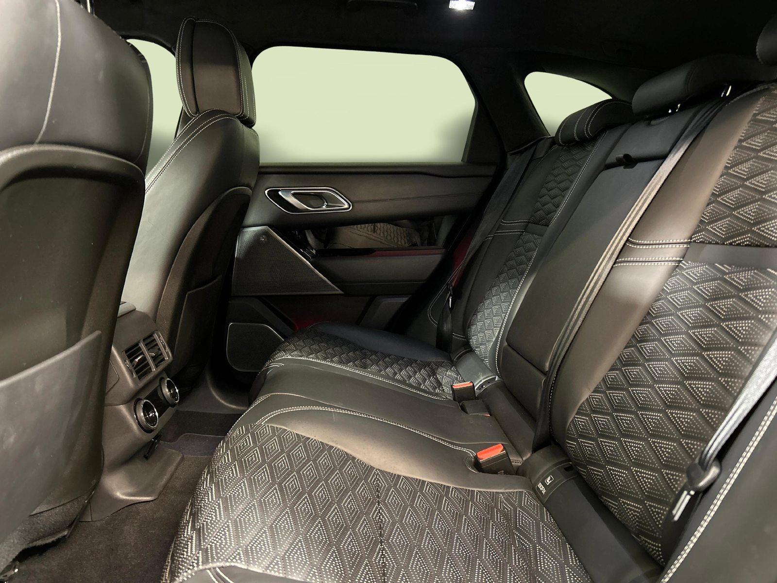 LAND ROVER Range Rover Velar 5.0 V8 SVA-Dynamic Edition, Benzina, Occasioni / Usate, Automatico - 4