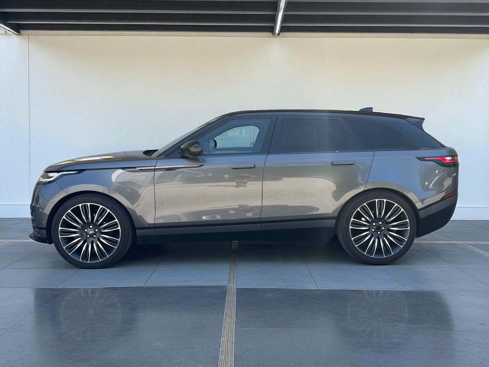 LAND ROVER Range Rover Velar D 300 First Edition Automatic, Diesel, Occasion / Utilisé, Automatique - 3