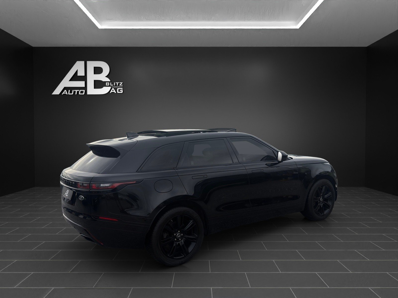 LAND ROVER Range Rover Velar R-Dynamic P 380 SE Automatic mi, Benzin, Occasion / Gebraucht, Automatik - 5
