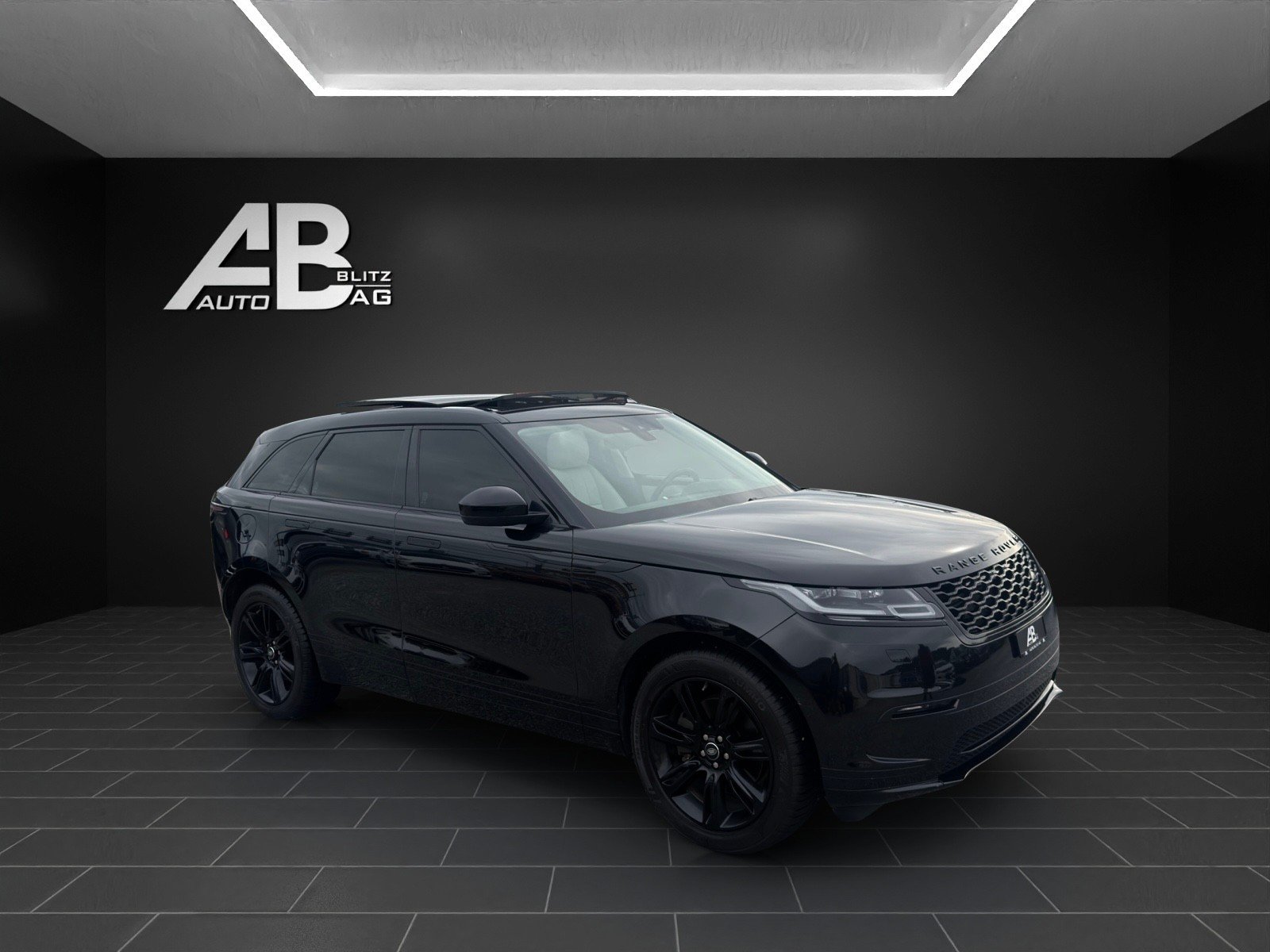 LAND ROVER Range Rover Velar R-Dynamic P 380 SE Automatic mi, Benzin, Occasion / Gebraucht, Automatik - 6