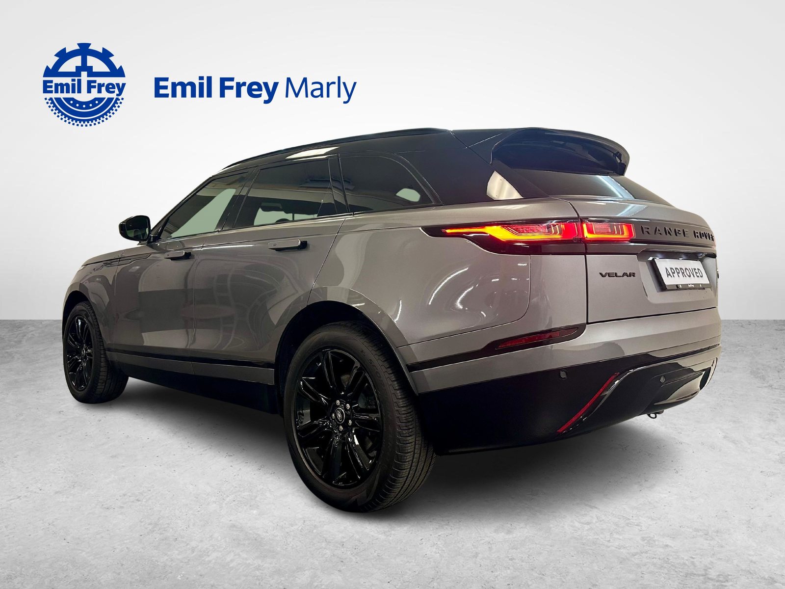 LAND ROVER Range Rover Velar 2.0 T R-Dynamic SE, Benzin, Occasion / Gebraucht, Automatik - 3