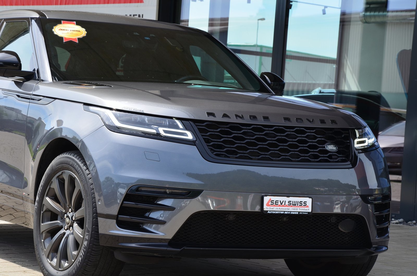 LAND ROVER Range Rover Velar D 240 SE Automatic*Frisch ab MF, Diesel, Occasion / Gebraucht, Automatik - 2