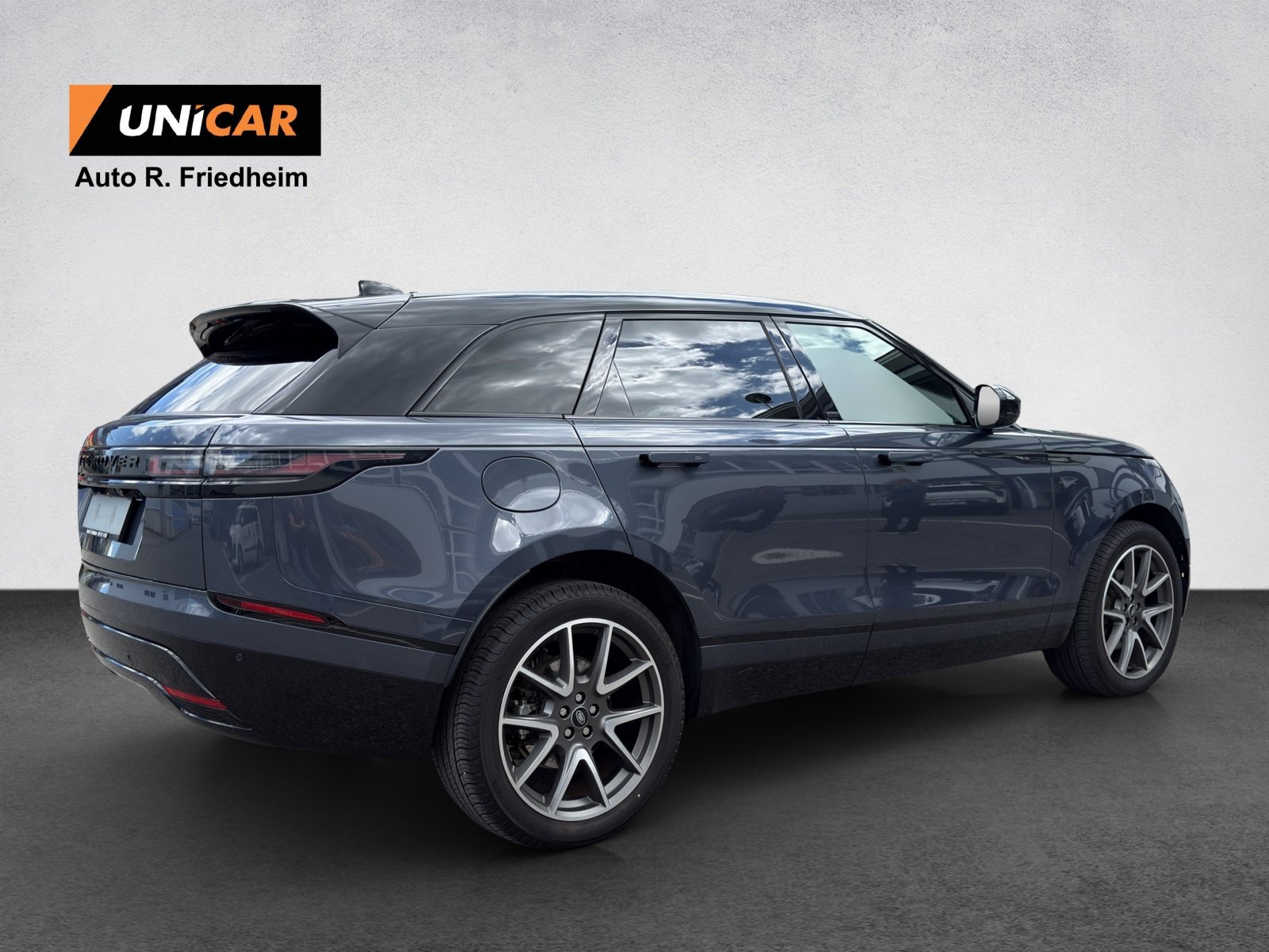 LAND ROVER Range Rover Velar Auto-Dynamic P400e 2.0 I4 PHEV, Plug-in-Hybrid Petrol/Electric, Second hand / Used, Automatic - 7