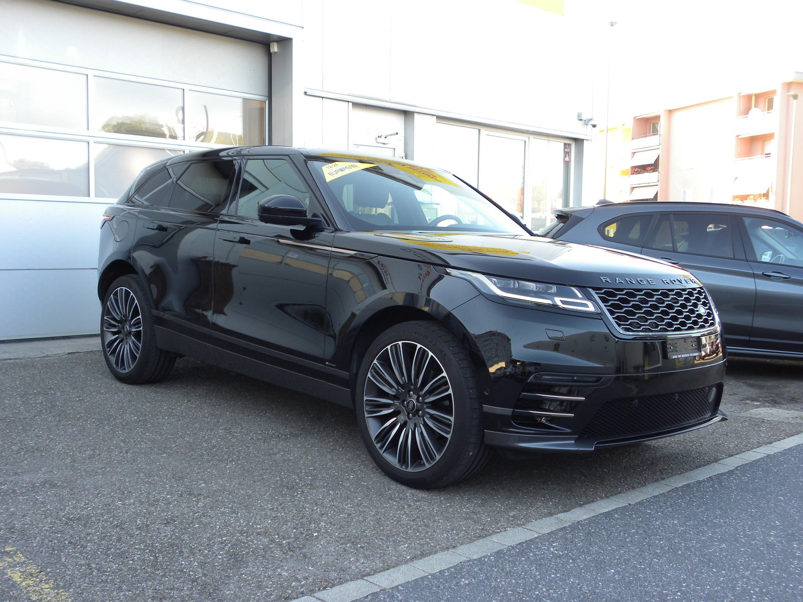 LAND ROVER Range Rover Velar R-Dynamic P 300 Automatic, Essence, Occasion / Utilisé, Automatique - 2