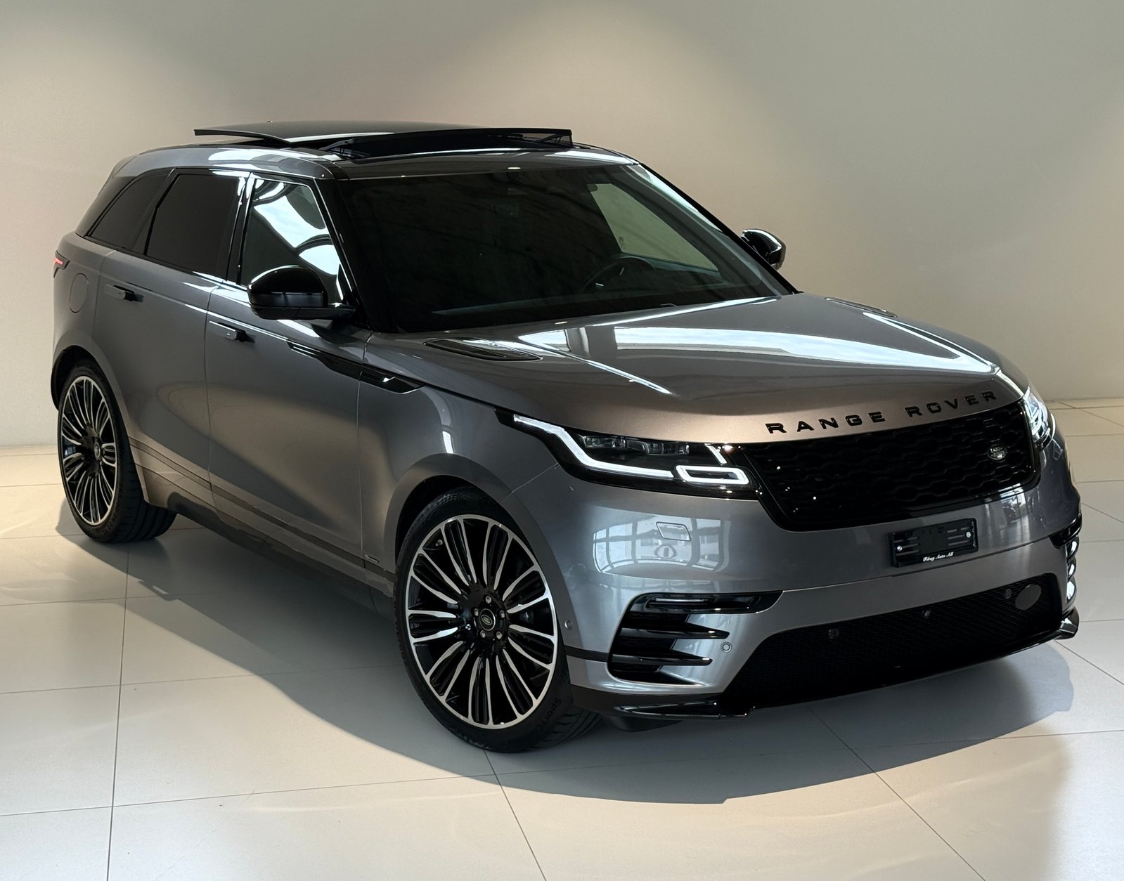 LAND ROVER Range Rover Velar R-Dynamic D 300 S Automatic***F