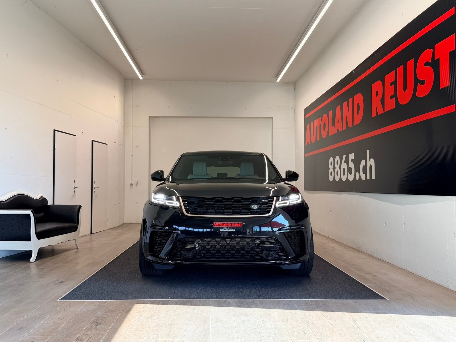LAND ROVER Range Rover Velar SV Autobiography Dyn. Edition A, Benzin, Occasion / Gebraucht, Automatik - 2