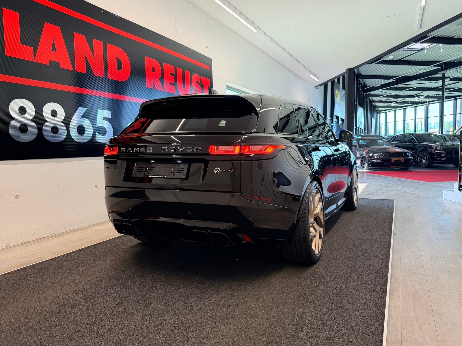 LAND ROVER Range Rover Velar SV Autobiography Dyn. Edition A, Benzin, Occasion / Gebraucht, Automatik - 7