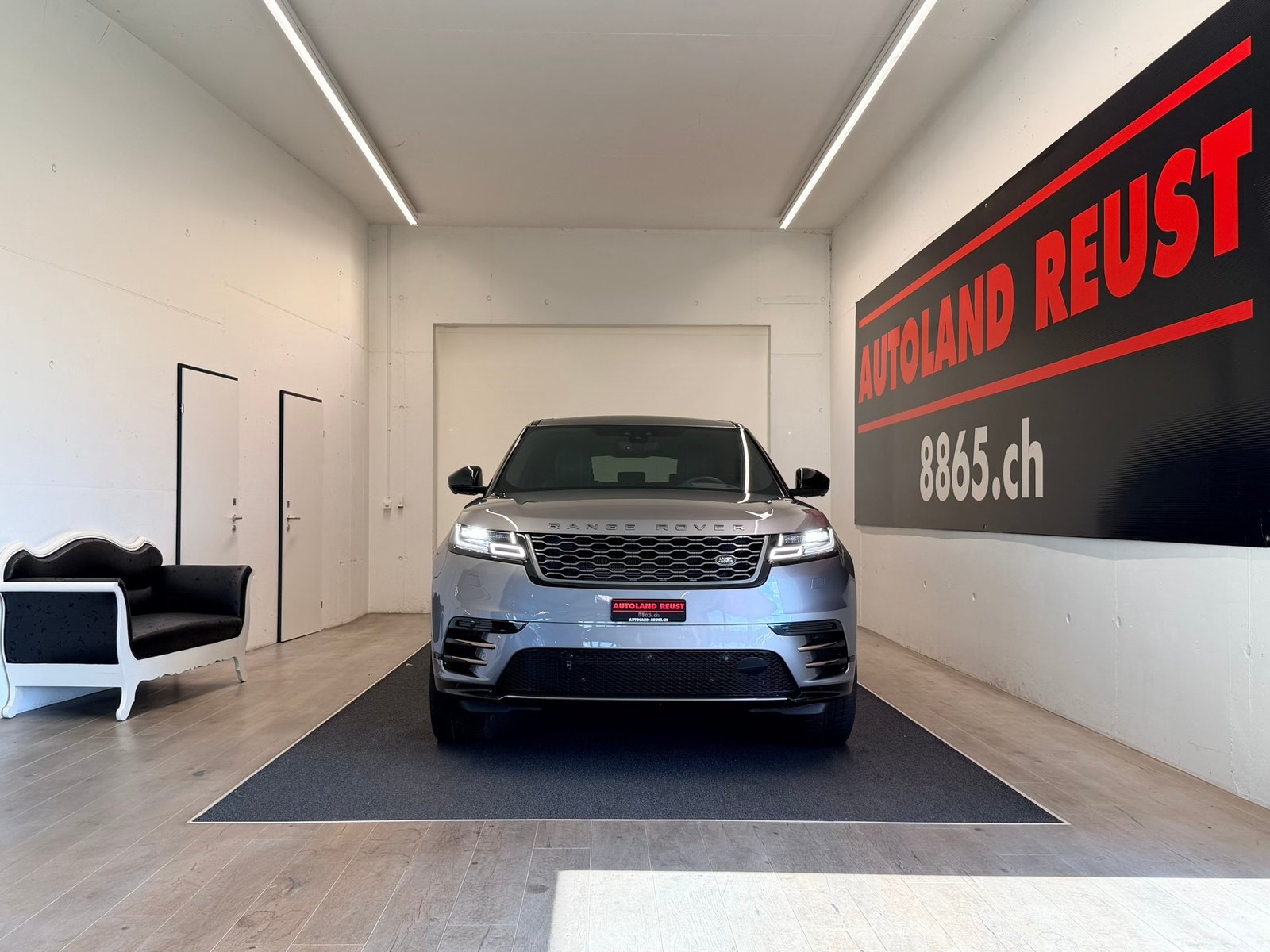 LAND ROVER Range Rover Velar R-Dynamic P 300 SE Automatic, Benzina, Occasioni / Usate, Automatico - 2