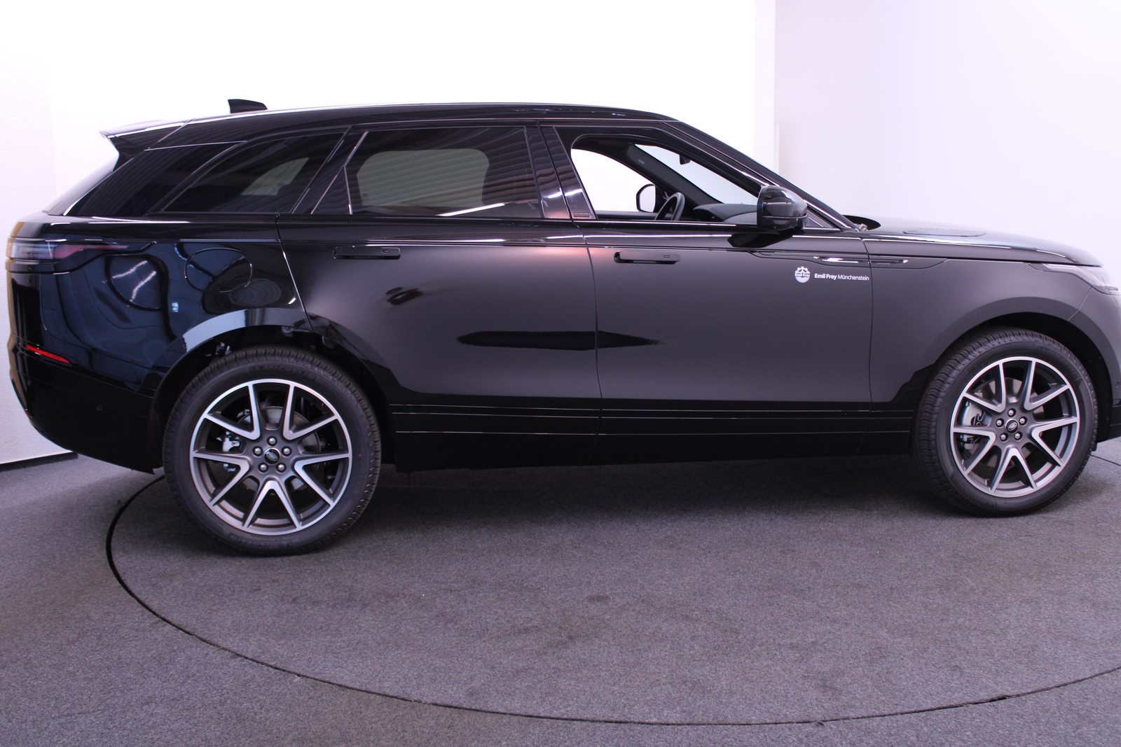 LAND ROVER Range Rover Velar 2.0 P400e Dynamic SE, Plug-in-Hybrid Petrol/Electric, Second hand / Used, Automatic - 3