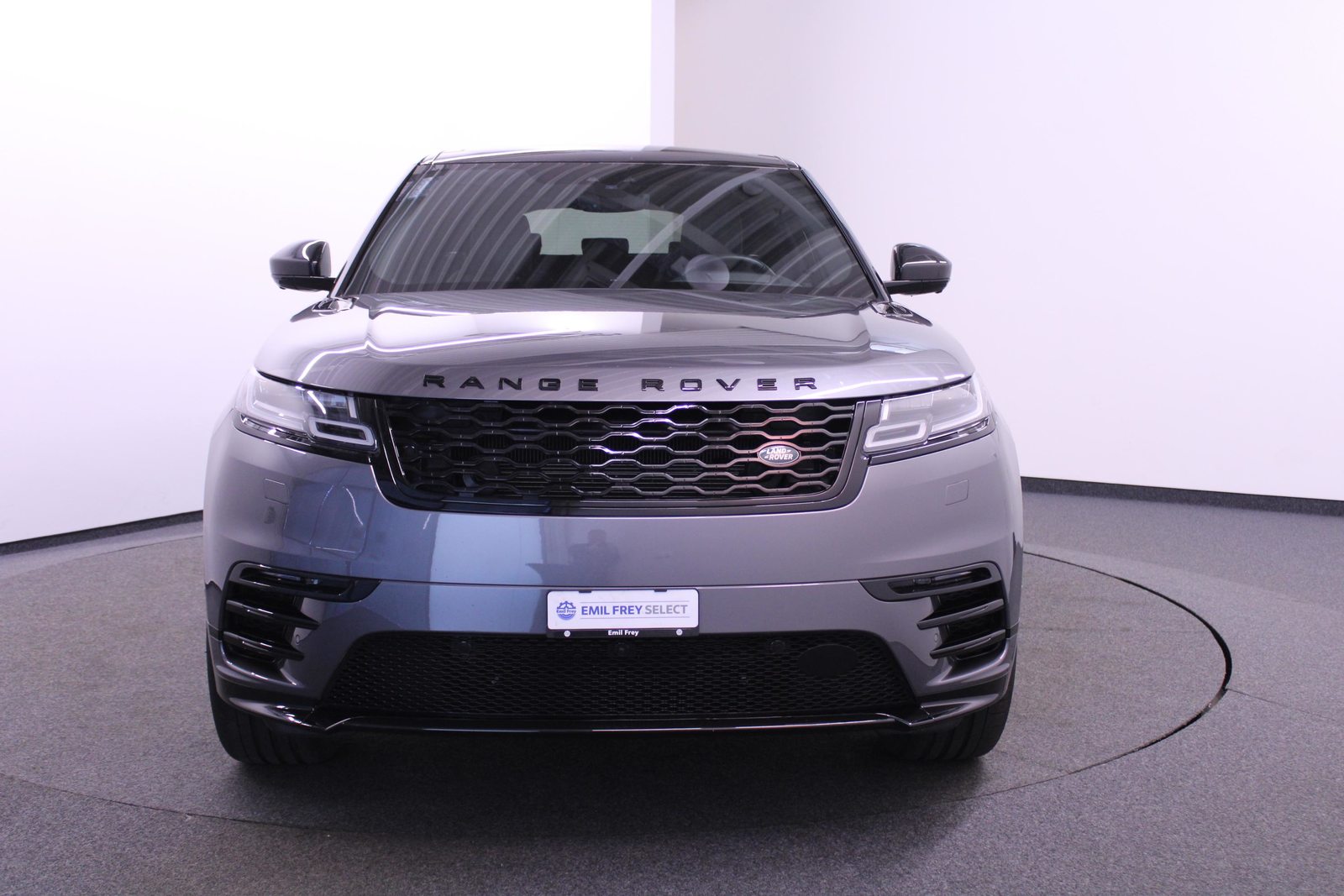 LAND ROVER Range Rover Velar 2.0 T 300 R-Dynamic HSE *LEASING 1.99%*, Petrol, Second hand / Used, Automatic - 2