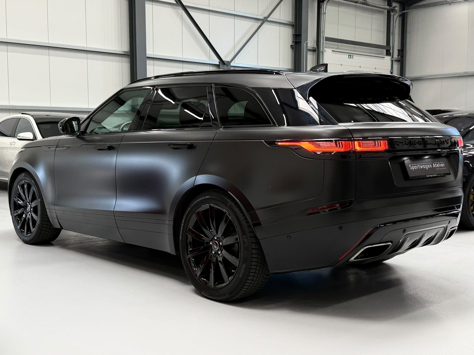 LAND ROVER Range Rover Velar R-Dynamic P 300 SE Automatic, Essence, Occasion / Utilisé, Automatique - 4