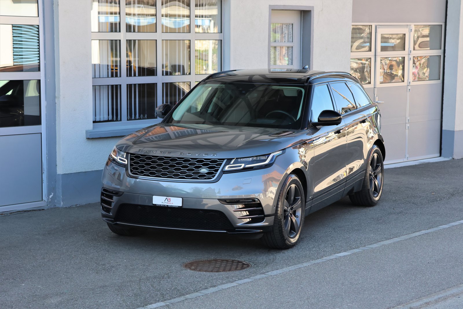 LAND ROVER Range Rover Velar R-Dynamic P 300 Automatic