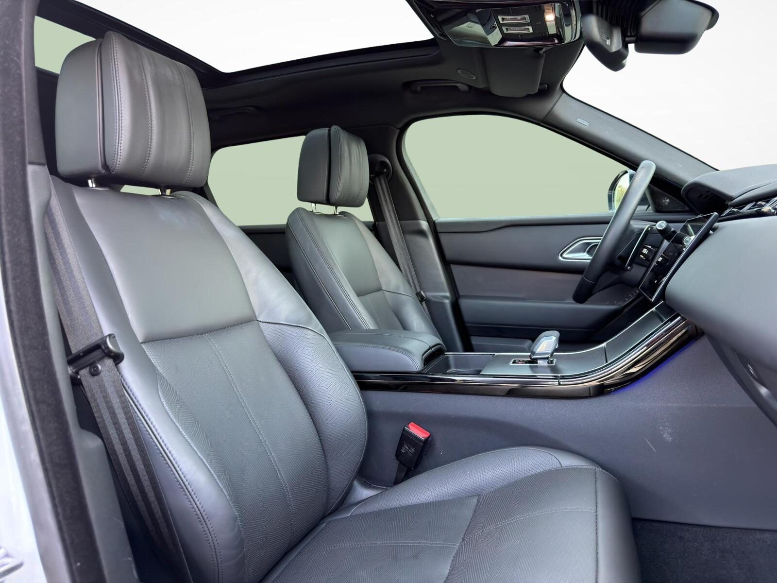 LAND ROVER Range Rover Velar 2.0 P400e Dynamic HSE, Plug-in-Hybrid Benzin/Elektro, Occasion / Gebraucht, Automatik - 4