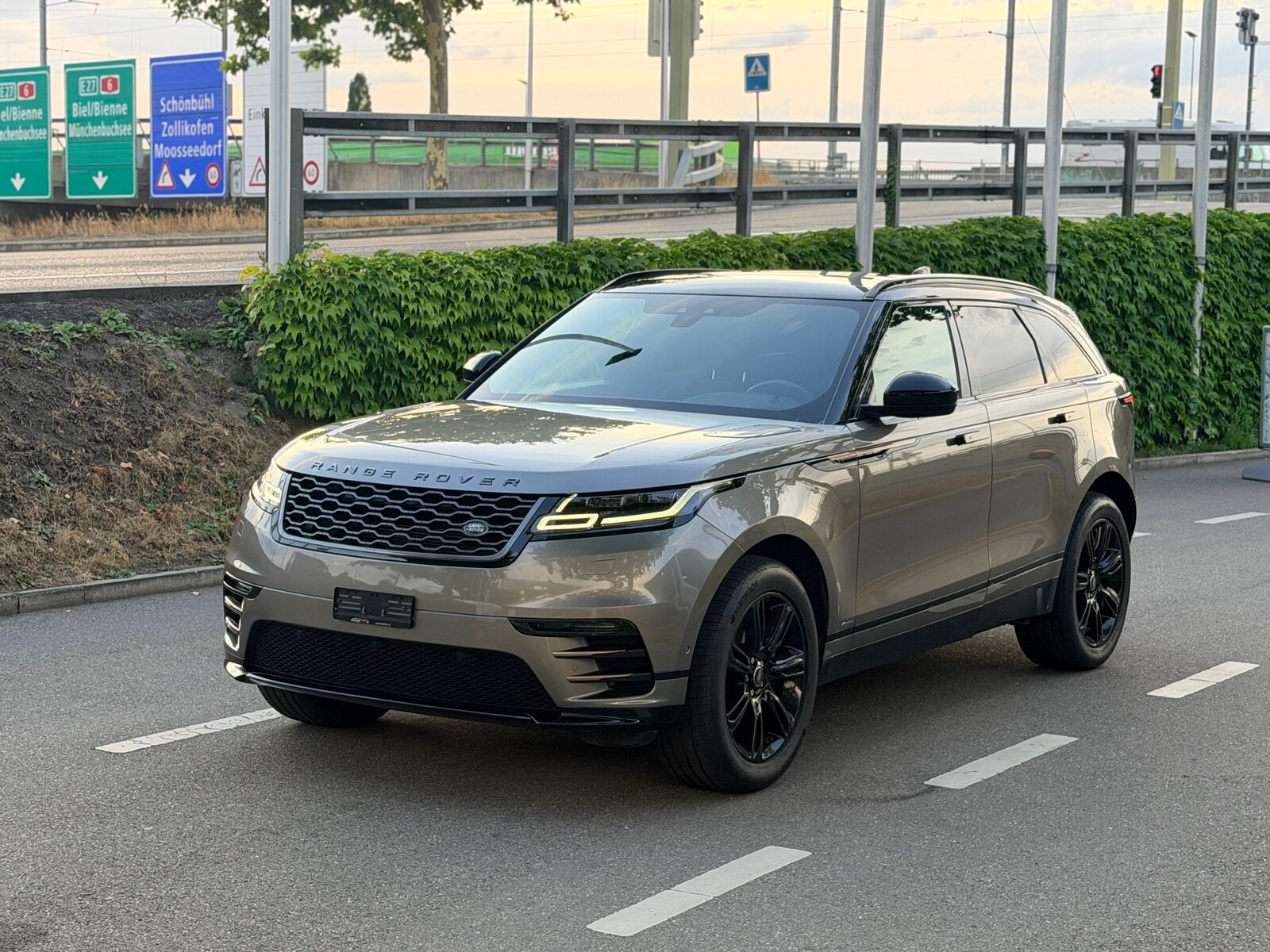 LAND ROVER Range Rover Velar R-Dynamic P 250 Automatic, Essence, Occasion / Utilisé, Automatique - 2