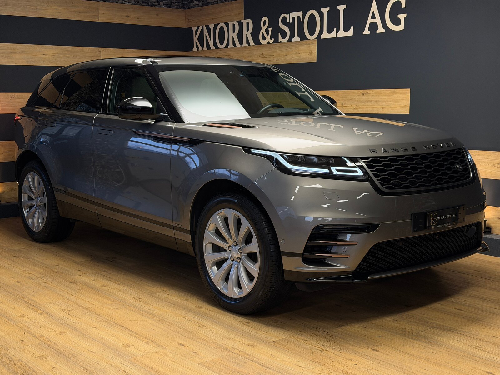 LAND ROVER Range Rover Velar R-Dynamic P 250 HSE Automatic, Benzin, Occasion / Gebraucht, Automatik - 3