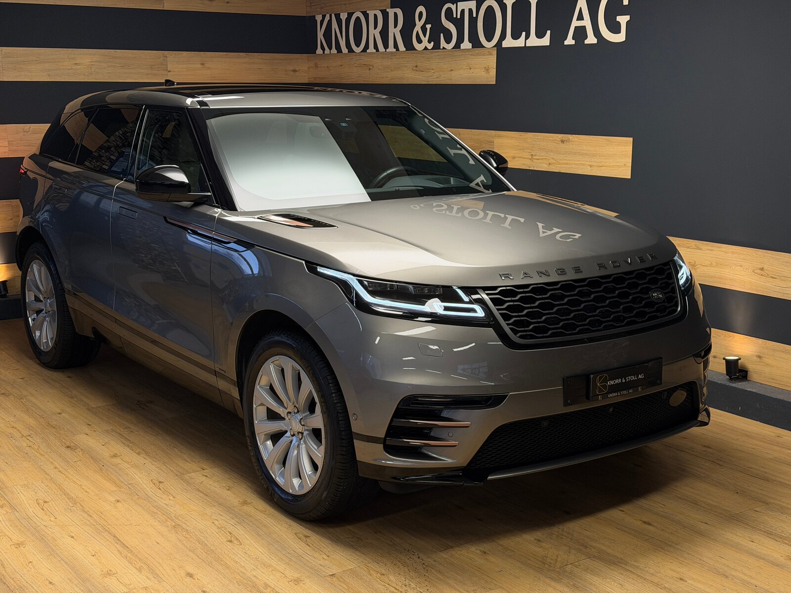 LAND ROVER Range Rover Velar R-Dynamic P 250 HSE Automatic, Benzin, Occasion / Gebraucht, Automatik - 5