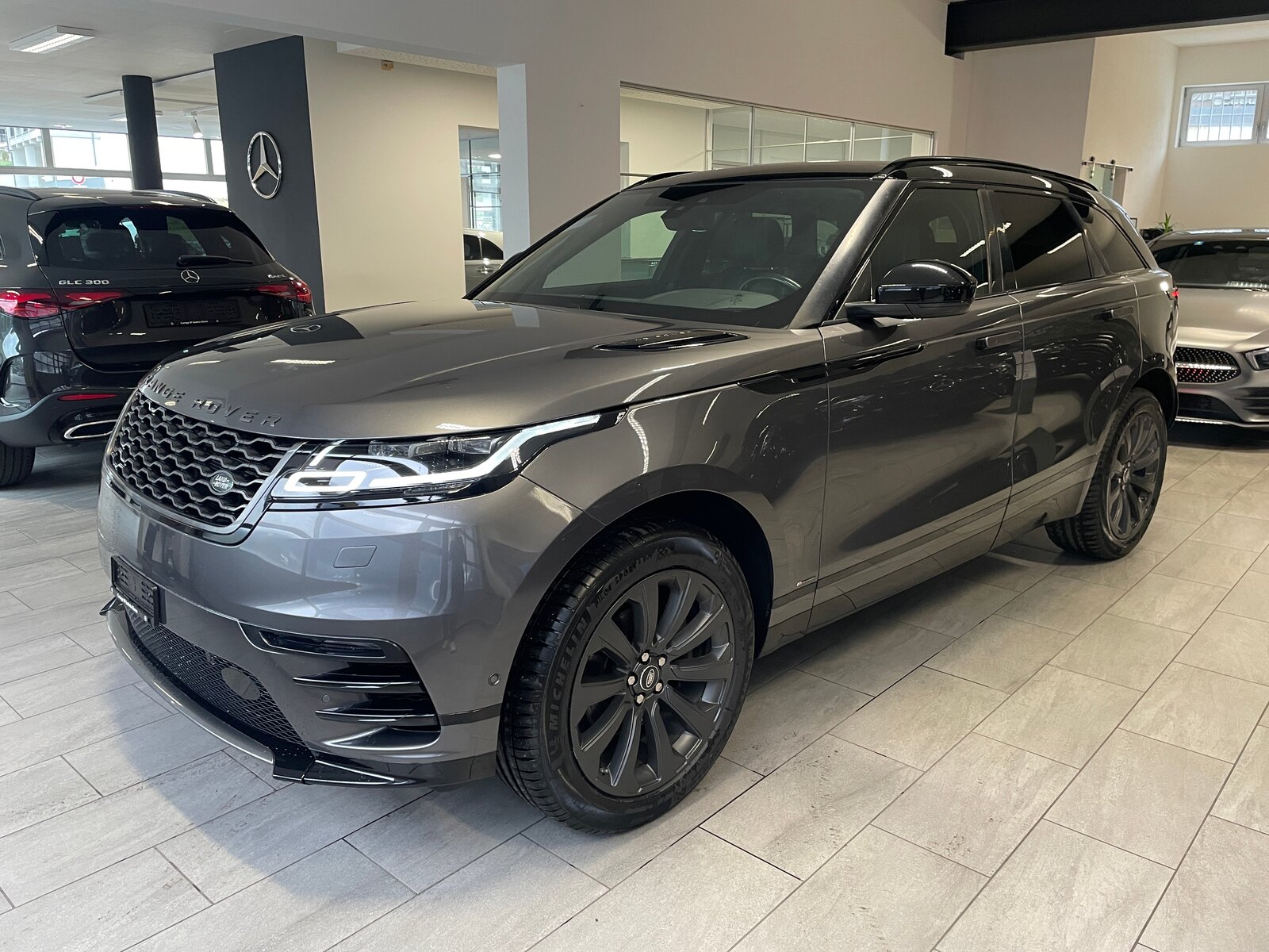 LAND ROVER Range Rover Velar R-Dynamic P 250 SE Automatic