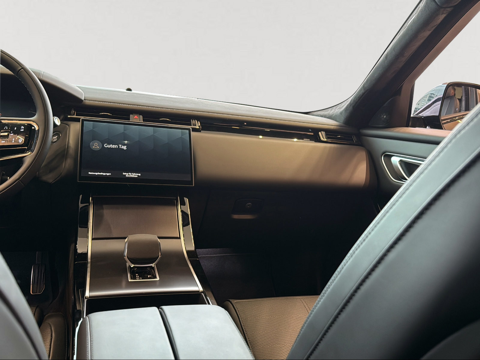 LAND ROVER Range Rover Velar Autobiography P 400 Automatic, Mild-Hybrid Petrol/Electric, Ex-demonstrator, Automatic - 7