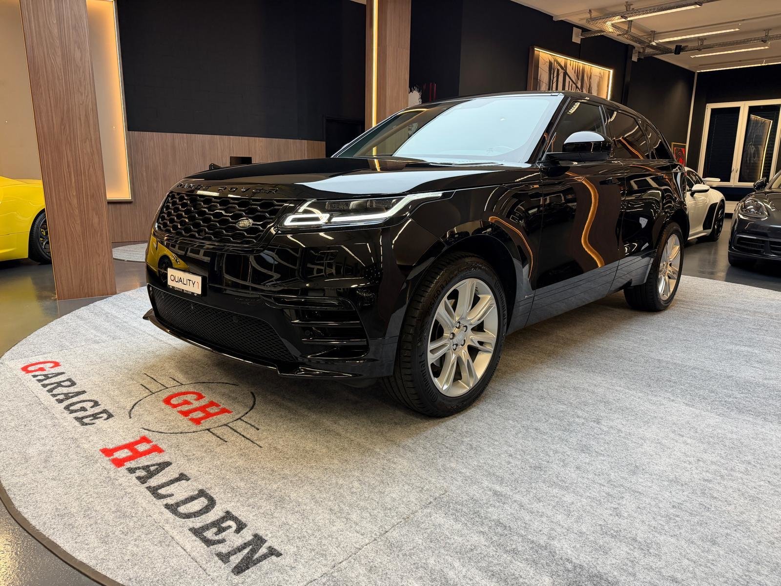 LAND ROVER Range Rover Velar 2.0 D 240 R-Dynamic HSE, Diesel, Occasion / Utilisé, Automatique - 4