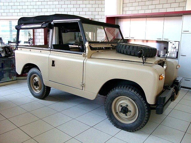 LAND ROVER Serie IIa Soft Top Avus Classic, Petrol, Classic, Manual - 2