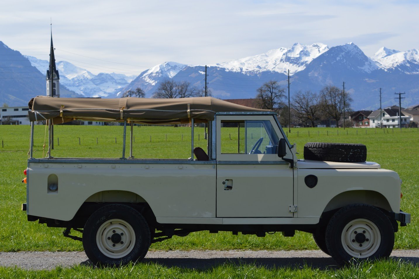 LAND ROVER Serie III 109 Soft Top Avus Classic, Benzin, Oldtimer, Handschaltung - 4