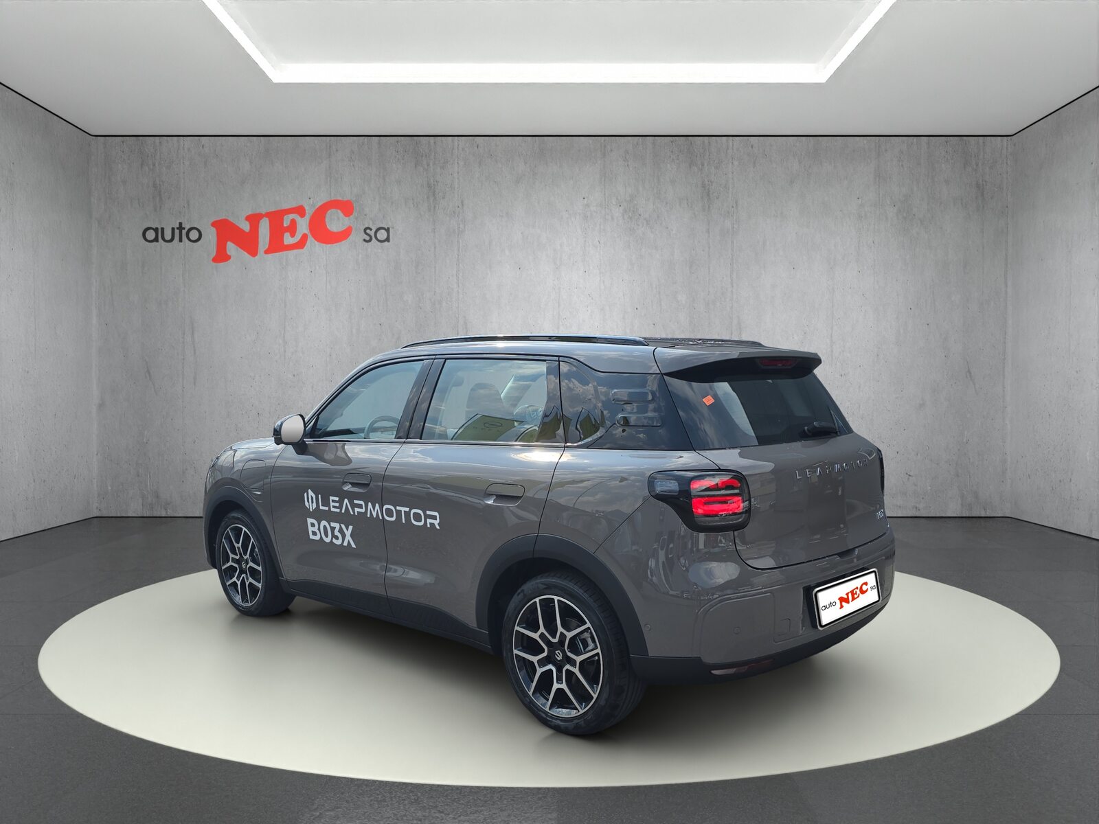 LEAPMOTOR B03X EV, Electric, New car, Automatic - 6