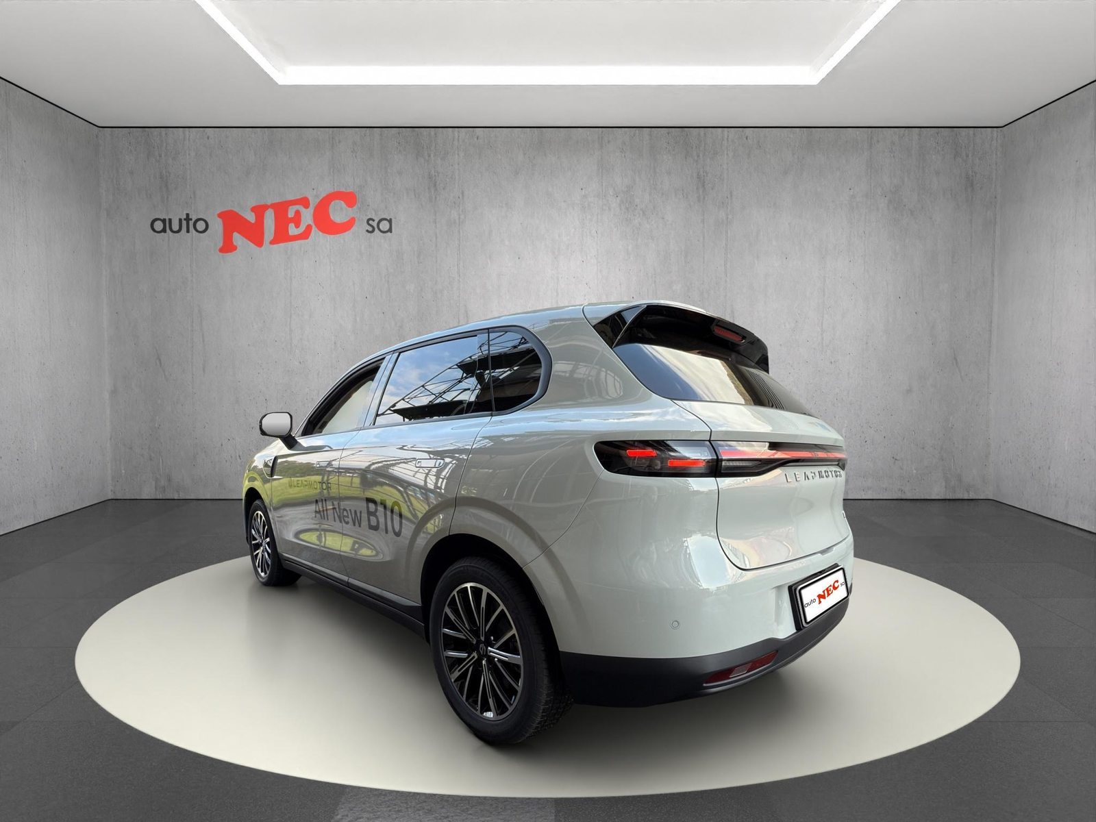 LEAPMOTOR B10 EV, Electric, New car, Automatic - 5