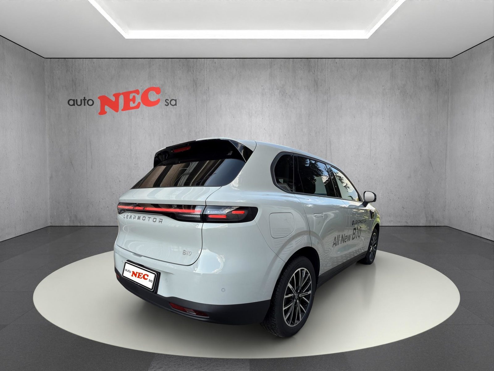 LEAPMOTOR B10 EV, Electric, New car, Automatic - 7