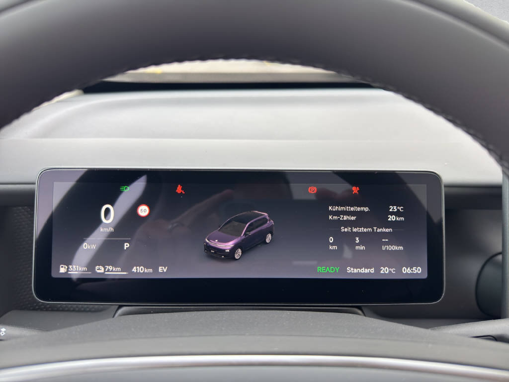 LEAPMOTOR B10 1.5 Hybrid EV, Plug-in-Hybrid Petrol/Electric, New car, Automatic - 5