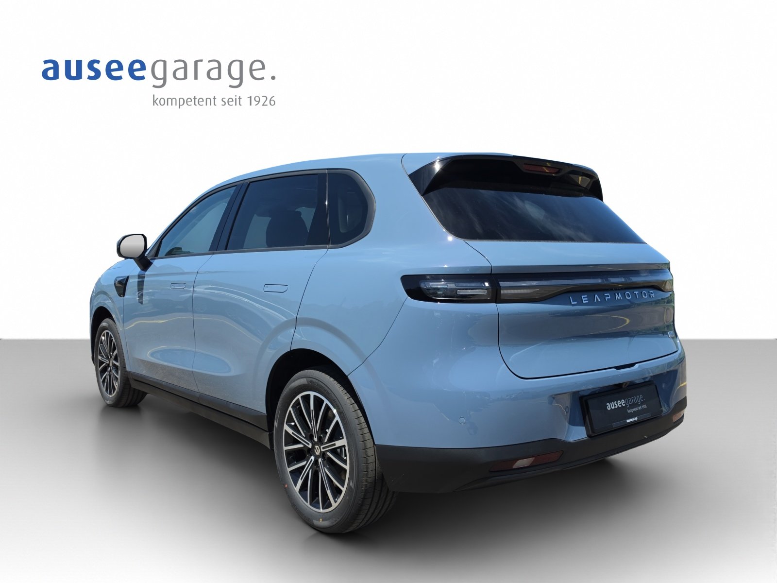 LEAPMOTOR B10 Design, Electric, New car, Automatic - 4