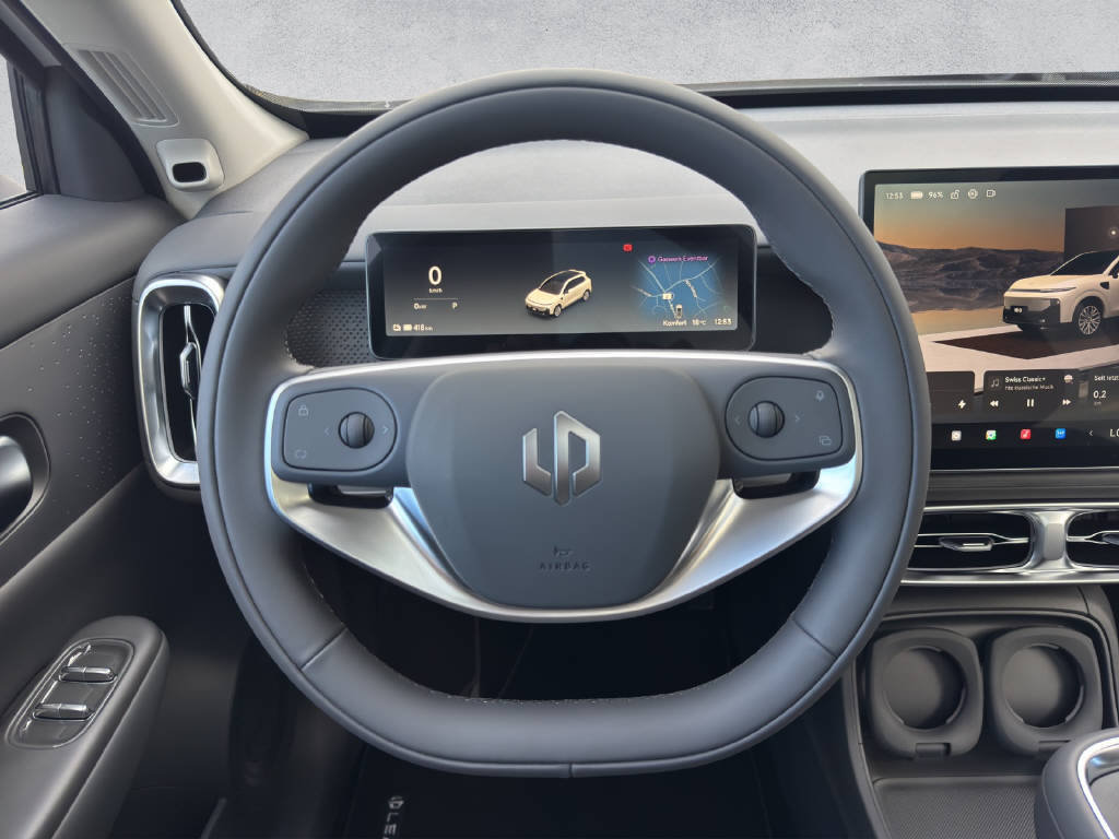 LEAPMOTOR B10 EV, Electric, New car, Automatic - 6